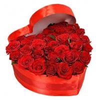 25 Роз в коробке «С Любовью»