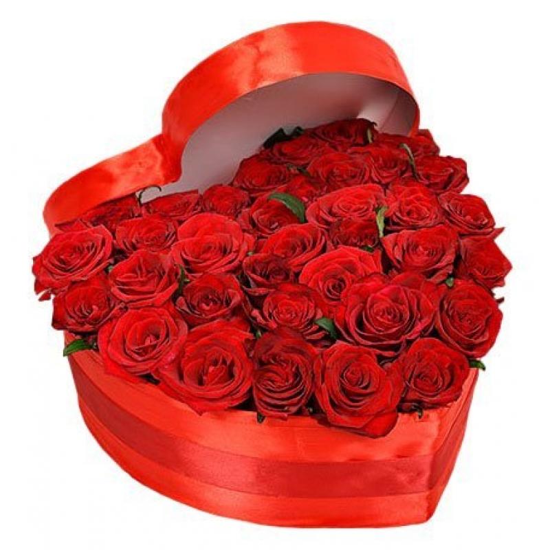 Розы в коробке «С Любовью»