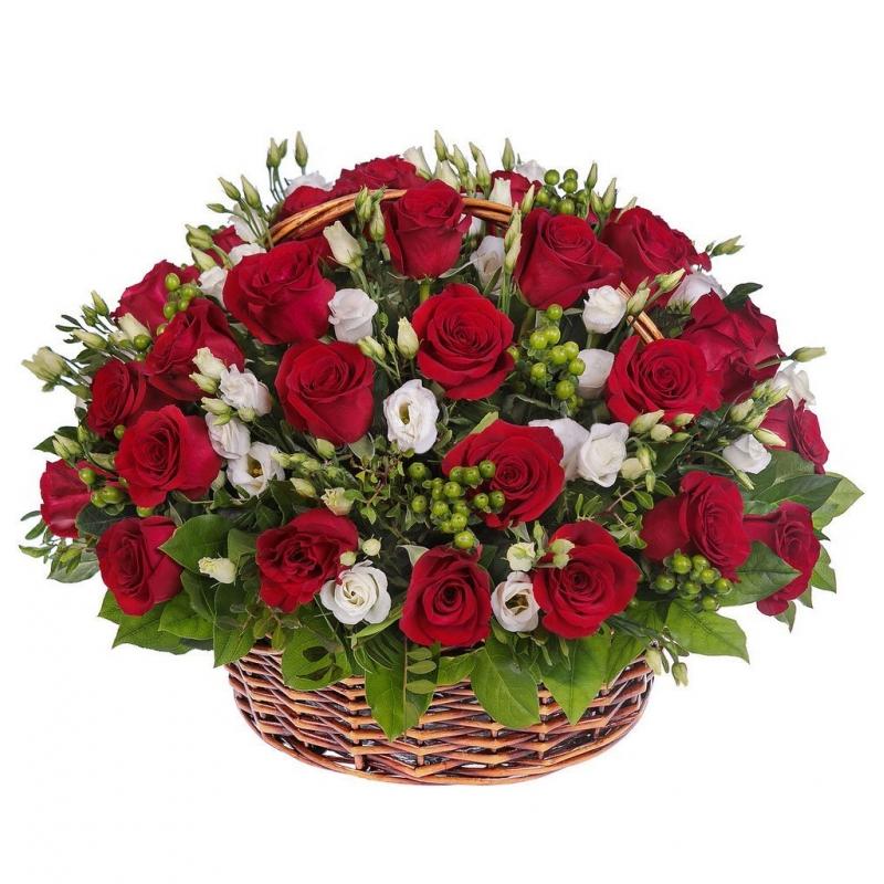 Корзина с красными розами "Большая Любовь"