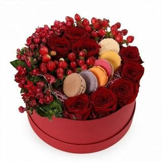 Букет цветов в коробке «Сладкий Миг»